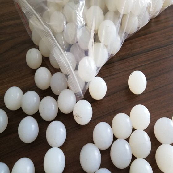 振動篩***配件硅膠球的特性是什么？