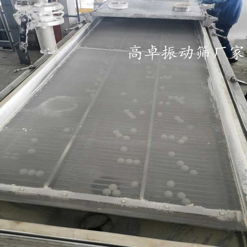 振動(dòng)篩賭網(wǎng)是什么原因及防制方法