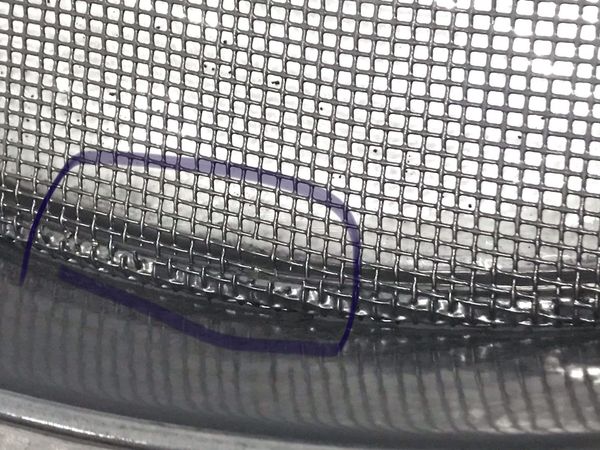 振動篩篩網斷裂主要的原因是？
