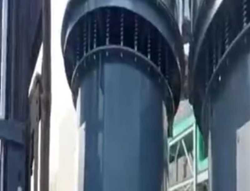 客戶卸車2米直徑旋振篩—新鄉(xiāng)高卓振動(dòng)篩廠家