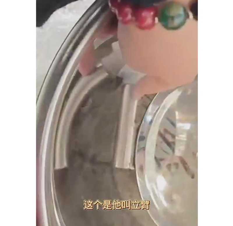 真空上料機出現漏氣漏料的講解視頻—新鄉高卓振動設備廠家